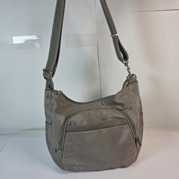 Travelon Anti-theft Classic Crossbody Bucket Bag Nutmeg Crossbody - Picture 5 of 16